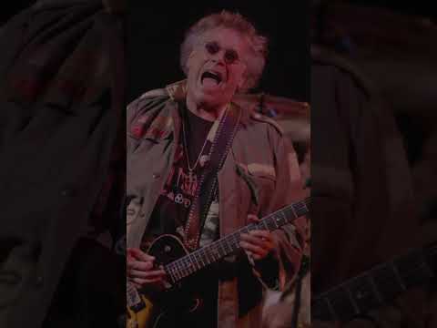 KILLER RIFFS! - Leslie West - Mississippi Queen 👑