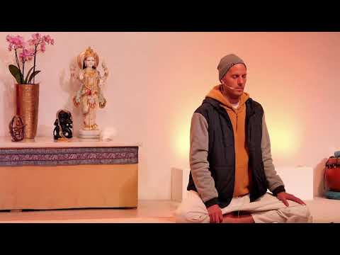 Fortgeschrittenes Pranayama mit Ravi - Yoga Vidya Ashram Live, 09.04.2022, 6:00 Uhr