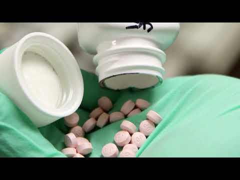 Purdue, Sacklers reach $7.4-billion national opioid settlement | REUTERS