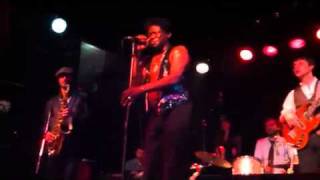 I believe in your love. Charles Bradley - Lee&#39;s Palace, 2012
