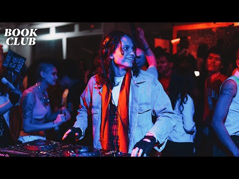 New Wave & Dark Wave Mix at School | Jojo Lorenzo