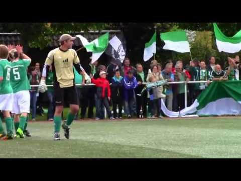 Kurz nach dem Abpfiff TSV Wachau - SV G/W Schwepnitz 2012/13