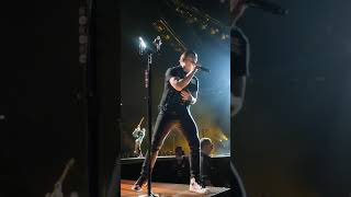 Shinedown - Entrance performance at the Moda Center! Revolutions Tour. "Shinedown - Diamond Eyes"