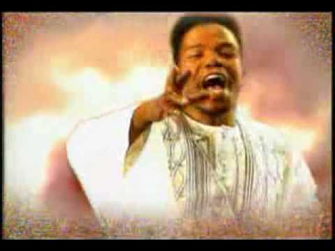 download lagu mp3 mp4 Vuyo, download lagu Vuyo gratis, unduh video klip Vuyo