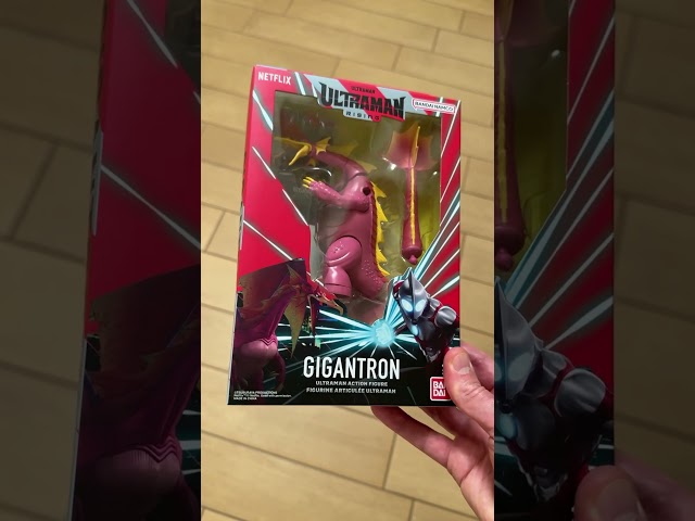 Vídeo relacionado con ULTRAMAN CLASE DE ENTRADA (ULTRAMAN: RISING) Modelo de plástico colorido