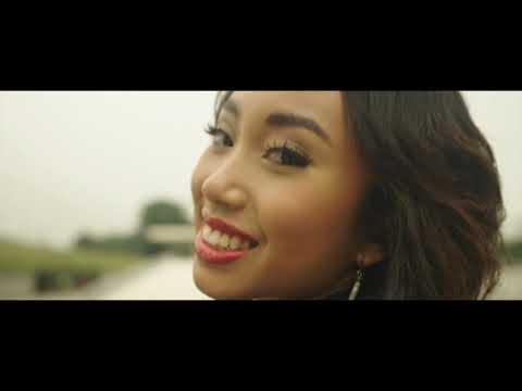 VIDEO PROFIL PUTERI BATIK REMAJA INDONESIA 2021 - EVANIA SITI AZZAHARA (DKI JAKARTA)