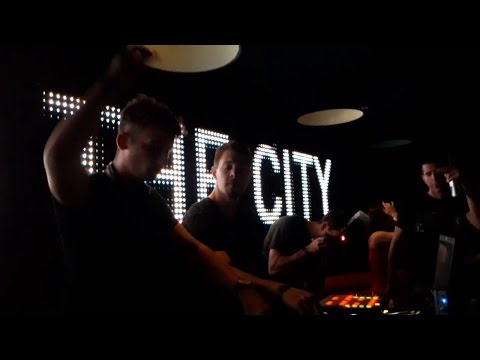T:Maniak LIVE! vs. Moon DJSET @ DEEP IN THE CITY - Akvárium Klub