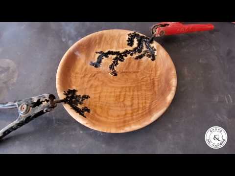 Fractal Wood Burning | Satifying Captured Lightning burn | Quilted Maple
