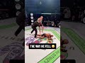 The way he fell ? (via upnextfighting/IG)