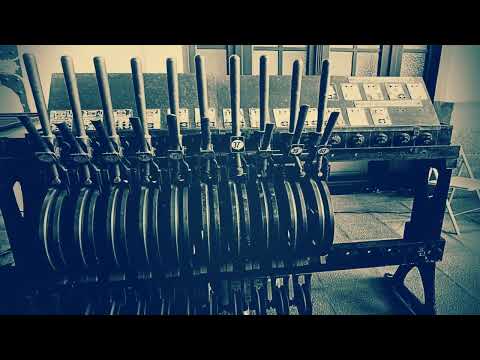 Michal Tučný & Fešáci  -  Nádraží (Mp4 2019)