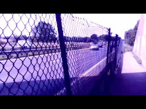 DEVVO Shouts at cars