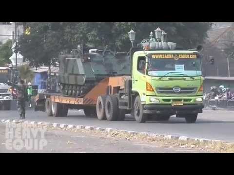 Hino Trailer Trucks Convoy Transporting M113 Tanks