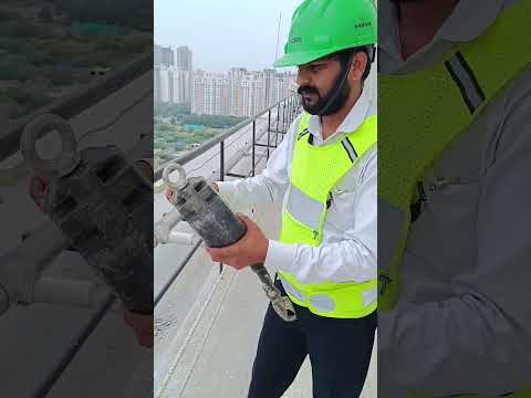 Retractable Fall Arrester.⛷️