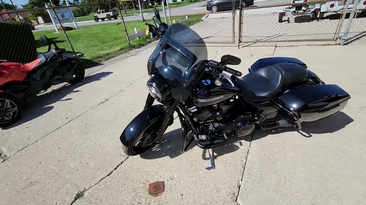 2018 Harley-Davidson® Road King® Special Motorcycle