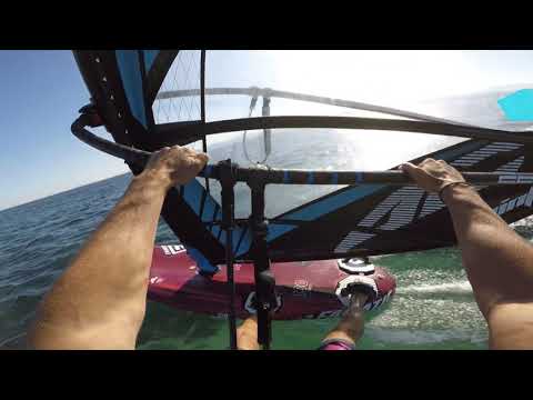 Windsurf slalom light wind training
