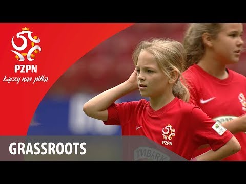 Finał U-12 dziewczynek - XVIII edycja Turnieju Z Podwórka na Stadion o Puchar Tymbarku