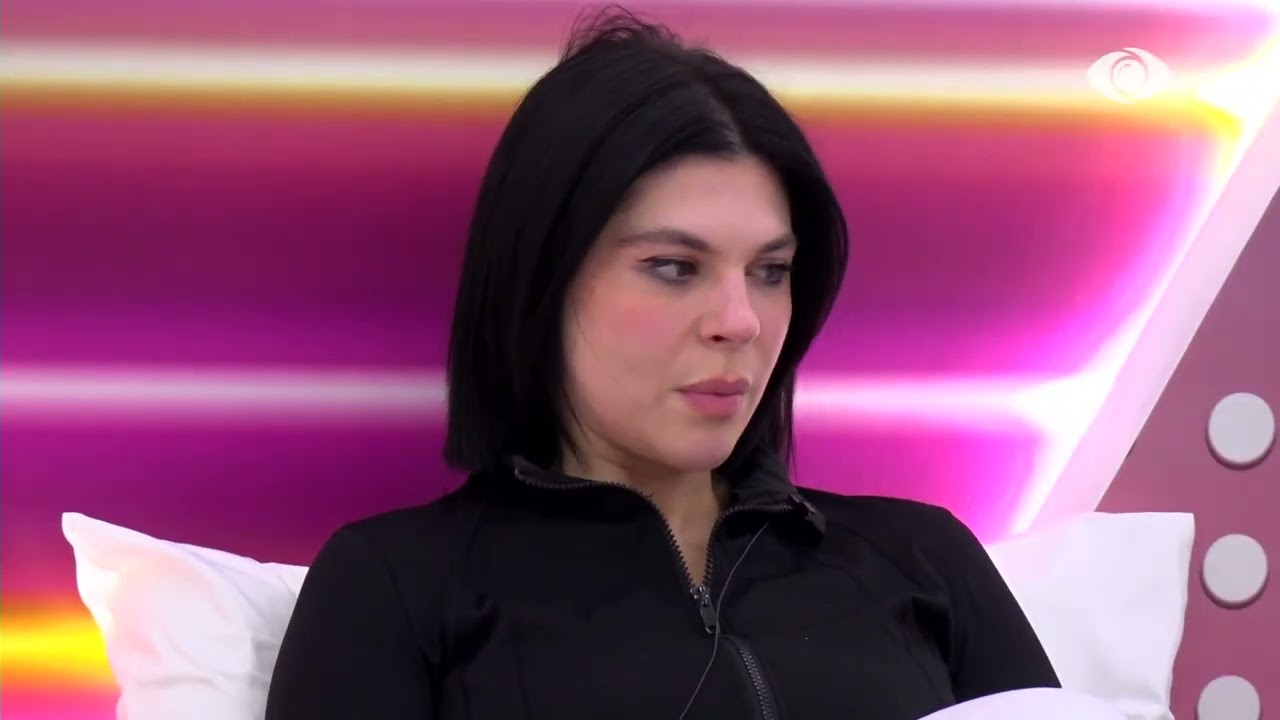 “Ai më ka pyetur është nëse 'ke dike jashtë'?”/ Lore-Kristit për Senon: Nuk besoj ta ketë serioze