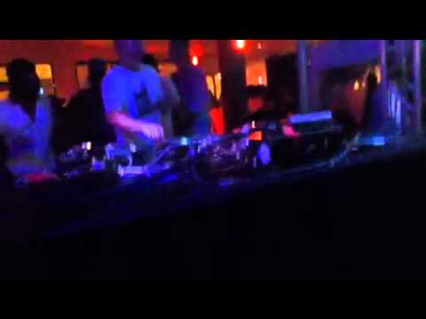 Marco Carola plays Corrie & Grunbox "Big Mama" ( EatMoreBeefMusic) @ Shelborne WMC2012