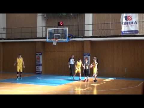OSTRAVA CUP 2015 (12.9.2015) BK SNAKES U14 -  BK Inter Bratislava 35:28