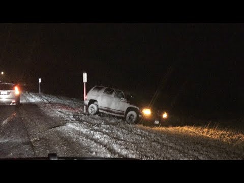 Saint Cloud, MN Heavy Snow and Crashes Predawn - 10/27/2017