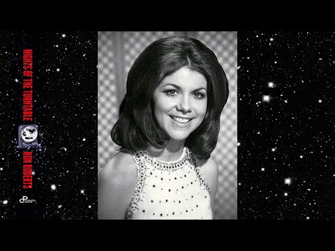 Jody Miller and Three Generations - Where My Picture Hangs on the Wall