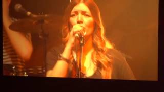 Paul Heaton & Jacqui Abbott - I Don't See Them (Live at Leeds First Direct Arena) 19/03/2016