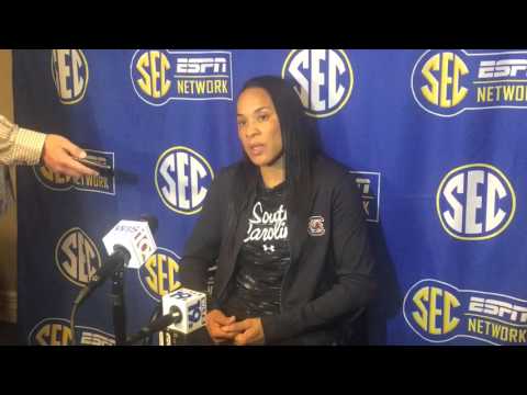 South Carolina Coach Dawn Staley (10/22/15)