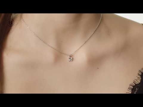 0.50 carat solitaire pendant in white gold with princess diamond