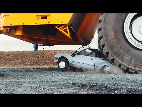 10 BIGGEST DUMP TRUCKS IN THE WORLD