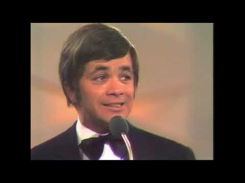 Deutscher Schlagerwettbewerb 1968- Gus Backus - Lieber Maler, Male Mir