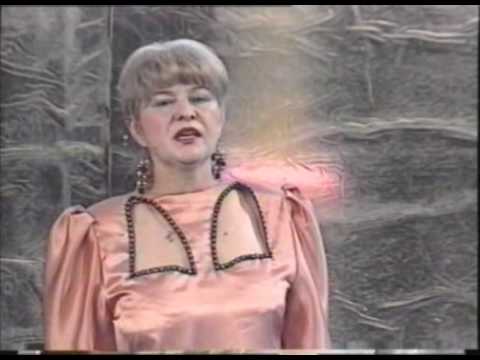 "Tuginata pusta da ostane" - Vidanka Gjorgjievska - Macedonian Folk Song