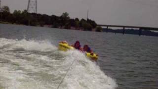 preview picture of video 'WipeOut @ J. Percy Priest Lake'