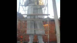 preview picture of video 'Jayme Caetano Braun- Monumento em São Luiz Gonzaga-Missões-RS(em construção).'