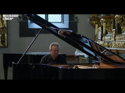 Alexei Volodin plays Schubert, Beethoven, Chopin and Mendelssohn