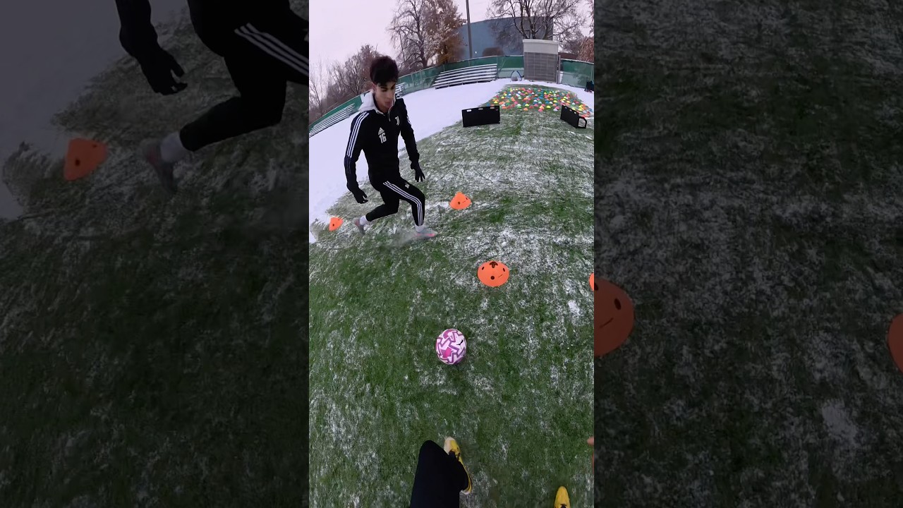 BEST FASTEST MESSI TIKI TAKA footwork🔥#footballskills #futbol #footwork #skills #soccer #football