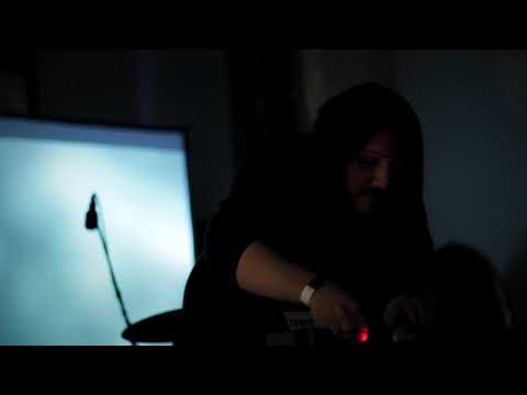 Skrei live at Dronica #9 // 2-Day Festival at the Old Church, December 2018.