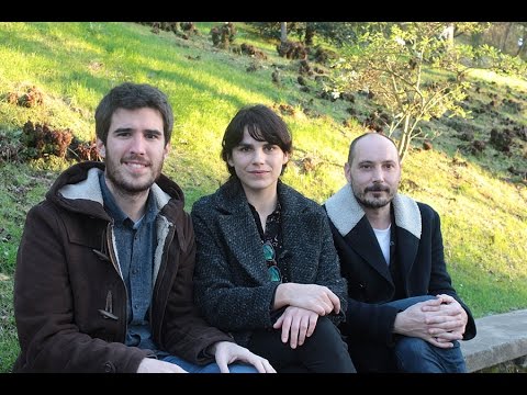 ‘Distantziak’ filma: “Kolektibotasunean nola sentitzen garen islatu nahi izan dugu”.