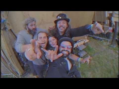 Veeble - The Edge Of A Street (Official Tour Video)