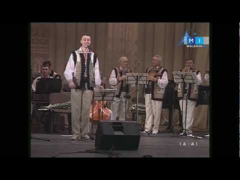 Valentin Butucel si Orchestra Folclor dirijor Petre Neamtu