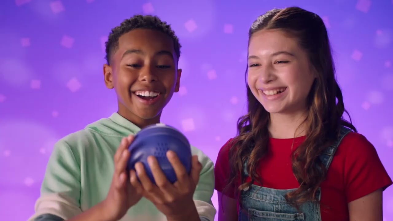 Bitzee Interaktív Hörcsög labda - Spin Master videó