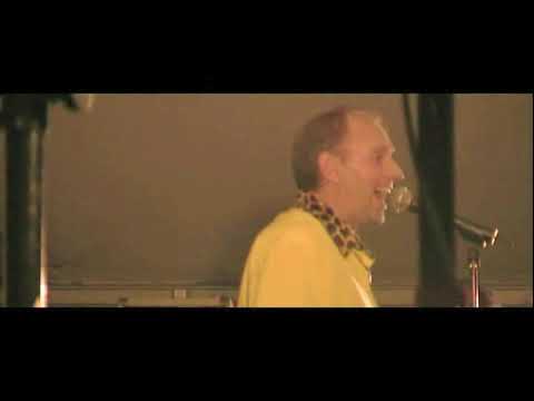 HIGHWAY TO HELL by CAGEY STRINGS