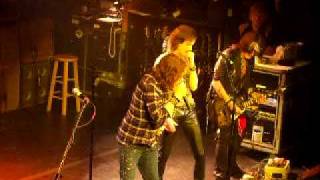 Steven Tyler NOT QUITTING sings walk this way with Joe Perry Project