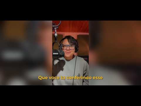 DJ RÔ gravando locução para abertura de programa