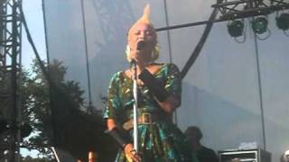 Erykah Badu Penitentiary Philosophy &amp; Didn&#39;t Cha Know @ lollapalooza 2010