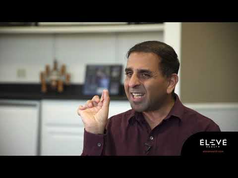 Dr. Zayd Ratansi explaining the HBOT process