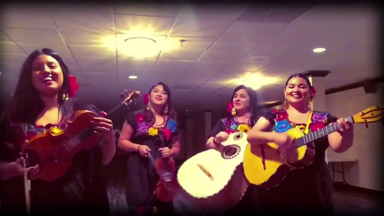 Promotional video thumbnail 8 for Grupo Bella