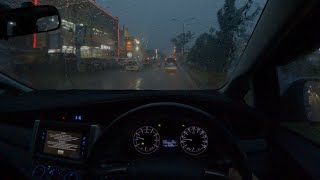 Download lagu Deep sleep in 5 minutes with heavy rain in the car for insomnia - Driving in heavy rain mp3