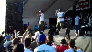 Lupe Fiasco - The Show Goes On (Encore) @ UCLA 25th JazzReggaeFest 2011 (Great View)