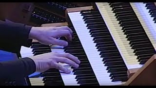 STILLE NACHT (SILENT NIGHT) - XAVER VARNUS (ORGAN) AND THE HBC CHILDREN CHOIR