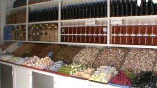 preview picture of video 'Shaqlawa bazzar food shops - Iraqi Kurdistan'